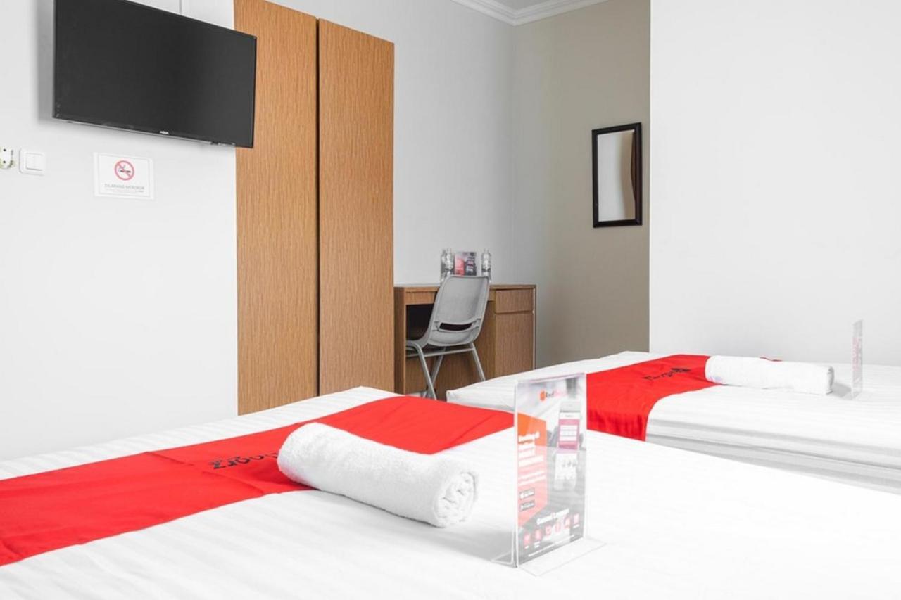 Reddoorz Near Siloam Karawaci 3 Hotel Tangerang Kültér fotó