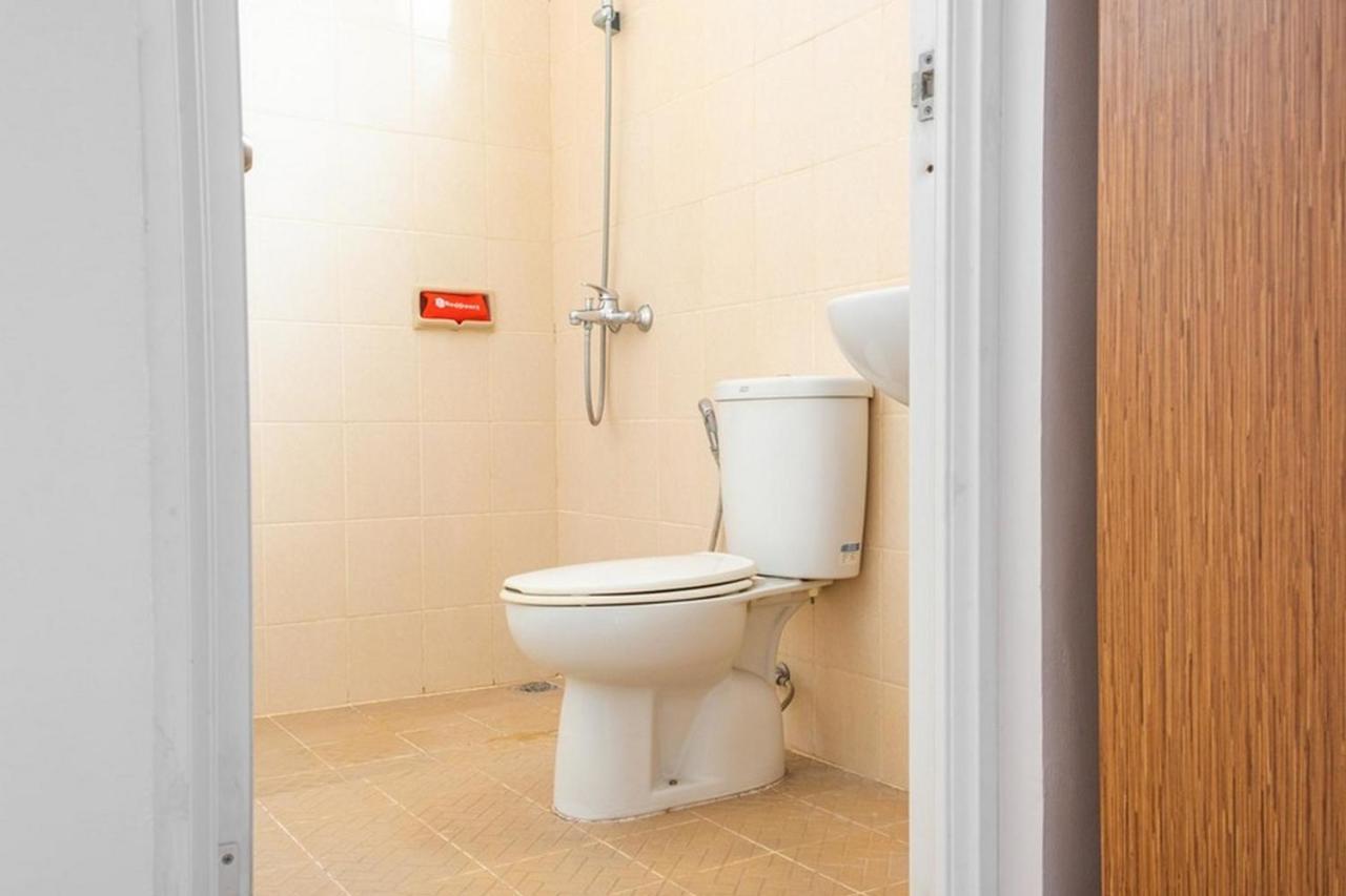 Reddoorz Near Siloam Karawaci 3 Hotel Tangerang Kültér fotó